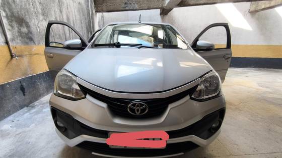 TOYOTA ETIOS 1.5 XLS 16V FLEX 4P AUTOMÁTICO TOYOTA ETIOS 1.5 XLS 16V FLEX 4P AUTOMÁTICO